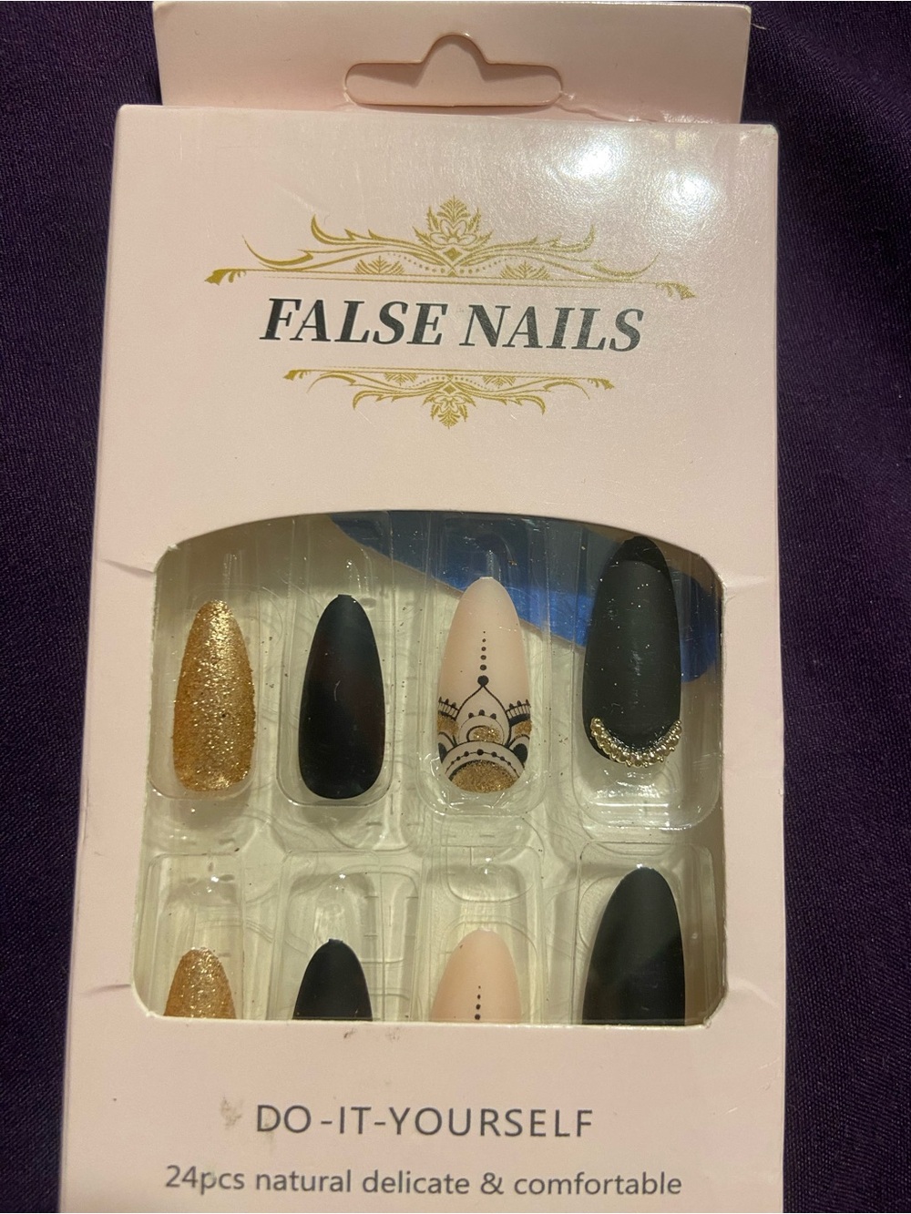 Black, Gold & Nude Decorative False Nails